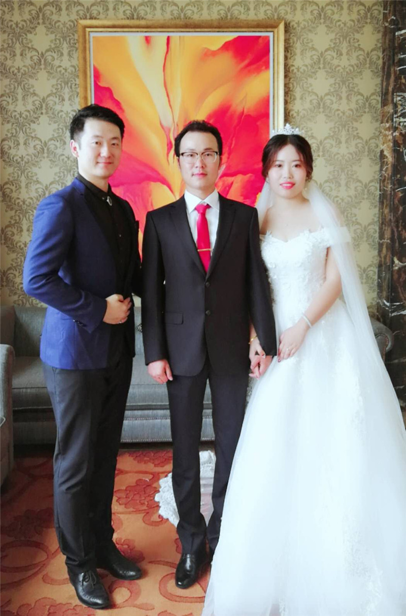 青岛婚庆主持人讲述很感人的全程婚礼主持词,司仪主持