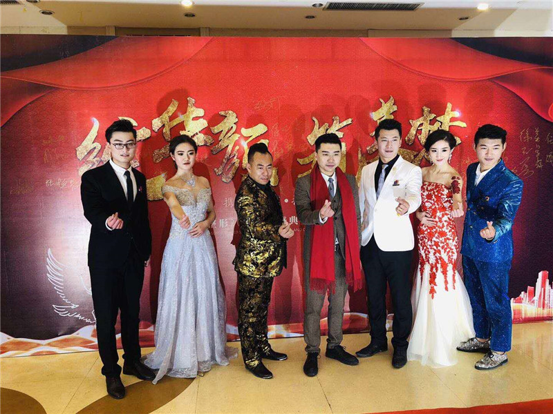 微信图片_201901192346403.jpg